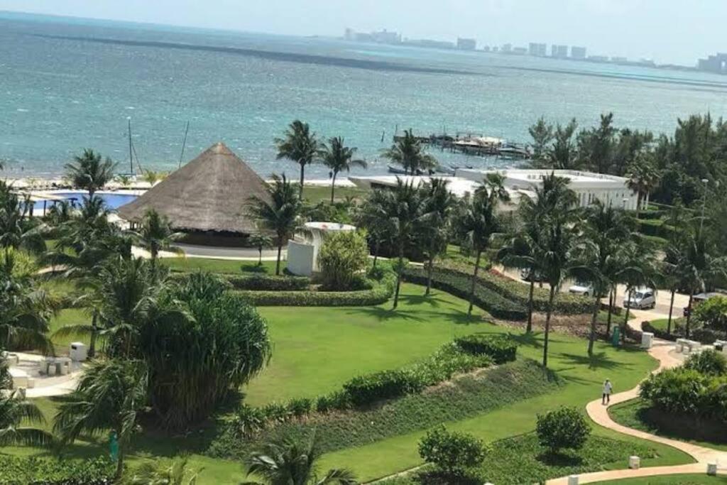 Hermoso Condo De 2 Habitaciones Frente Al Caribe Cancun Bagian luar foto
